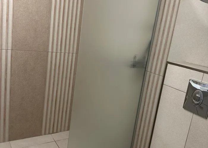 Premium Polarstar Luxury 150 M Zum Pool 3 Balkone Meeresblick Google Tv Bis Zu 6 Personen شقة سفيتي فلاس