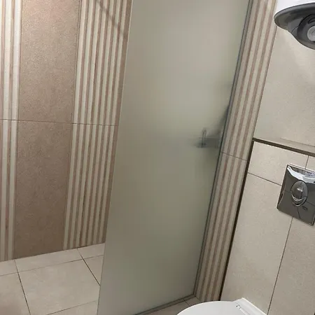 Premium Polarstar Luxury 150 M Zum Pool 3 Balkone Meeresblick Google Tv Bis Zu 6 Personen Apartment Sveti Vlas